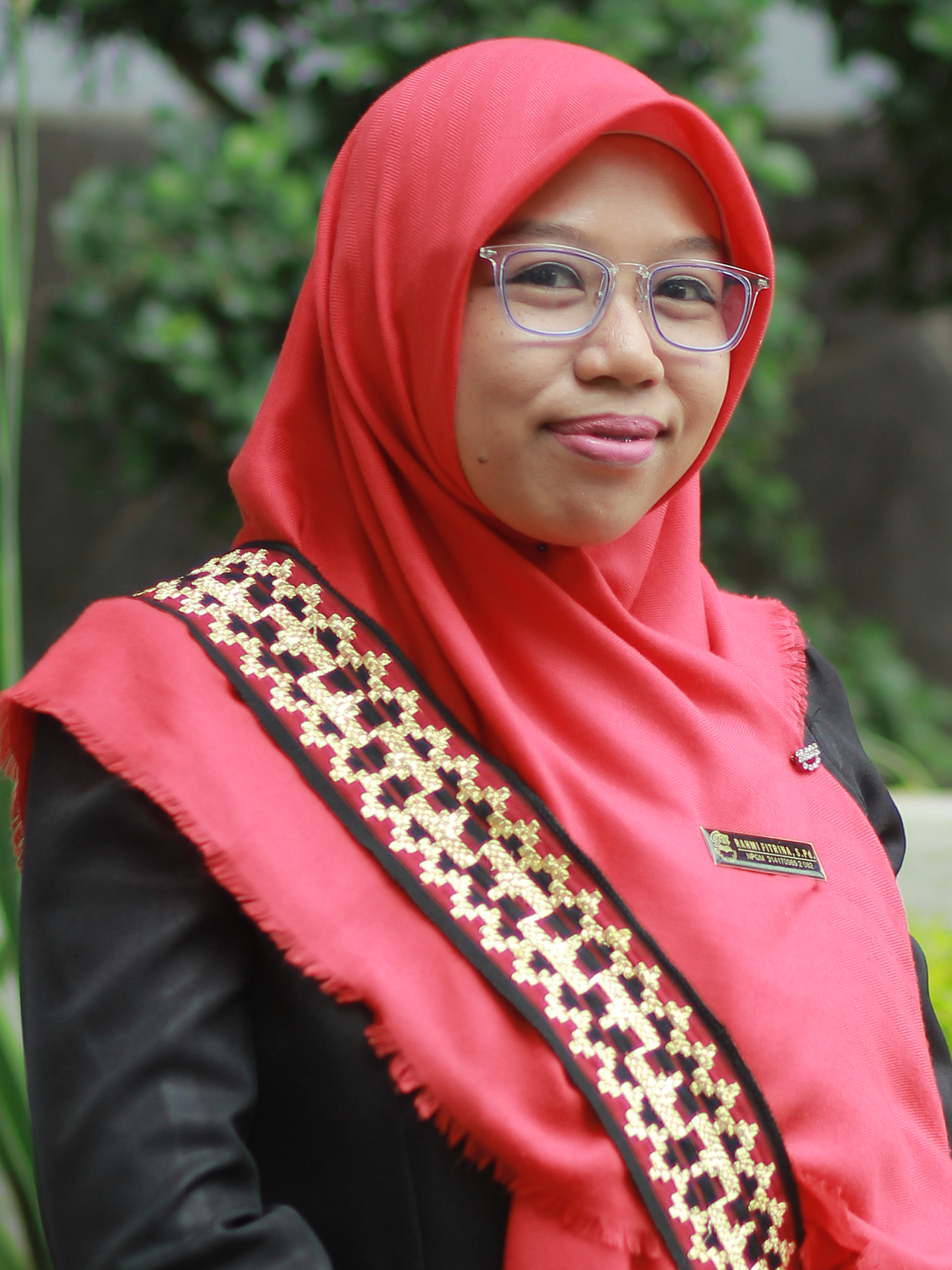 Rahmi Fitrina, S.Pd.