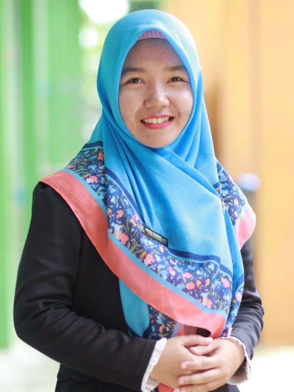 Novria Yuliyanti, S.Pd.