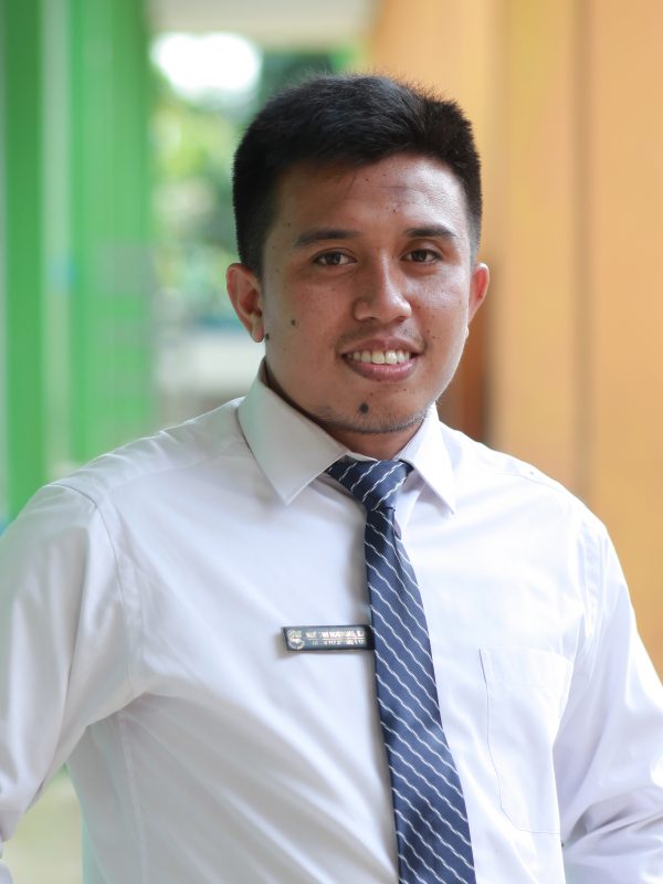 Nur Dwi Nugraha, S.Pd.