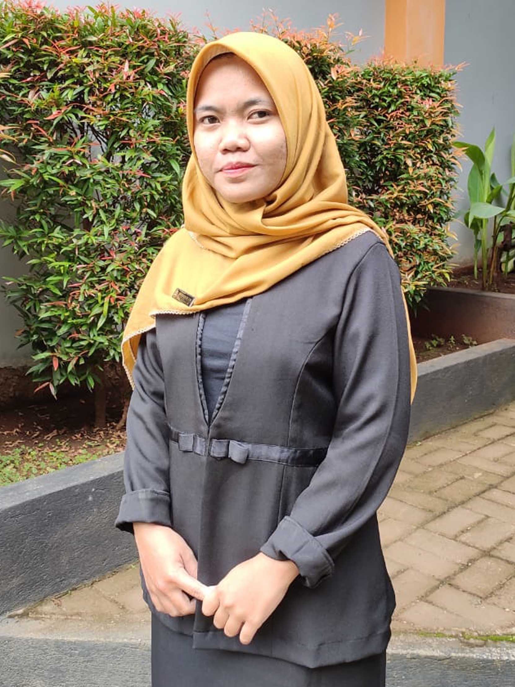 Kiki Anggraeni, S.Pd.