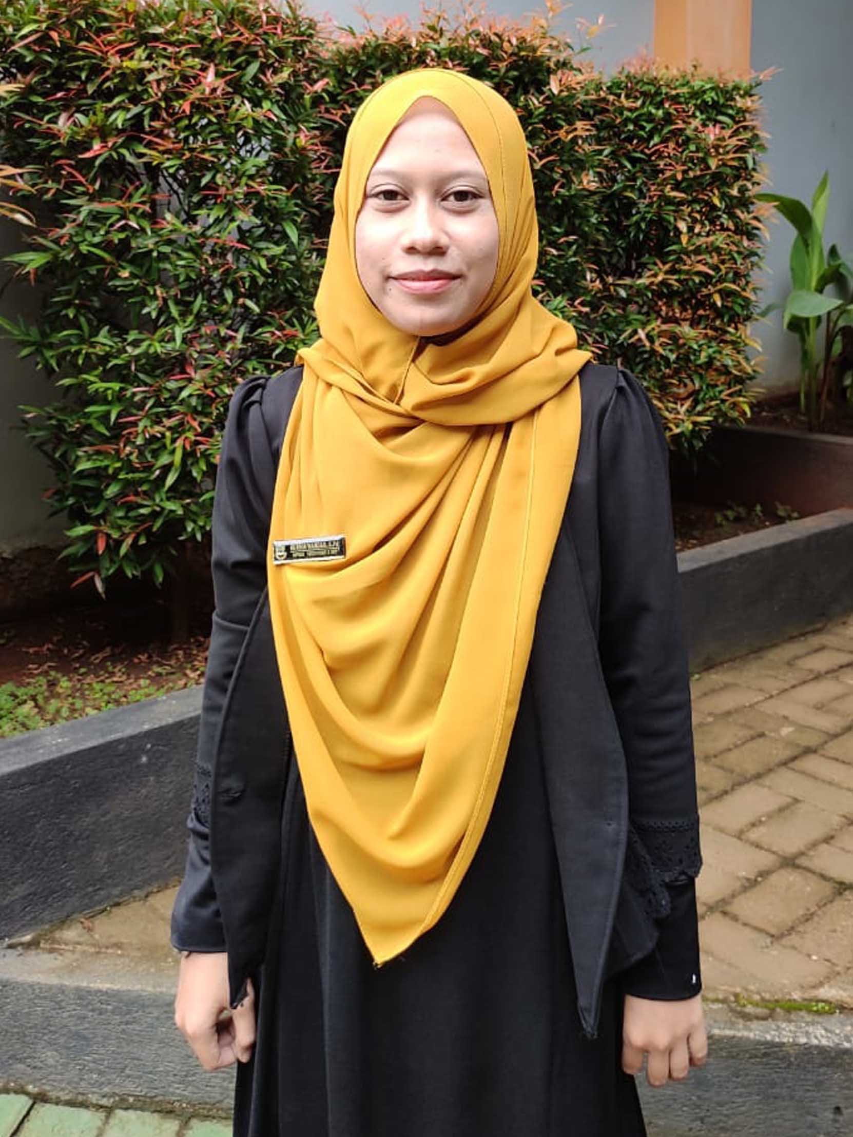 Kurnia Wahdah, S.Pd.