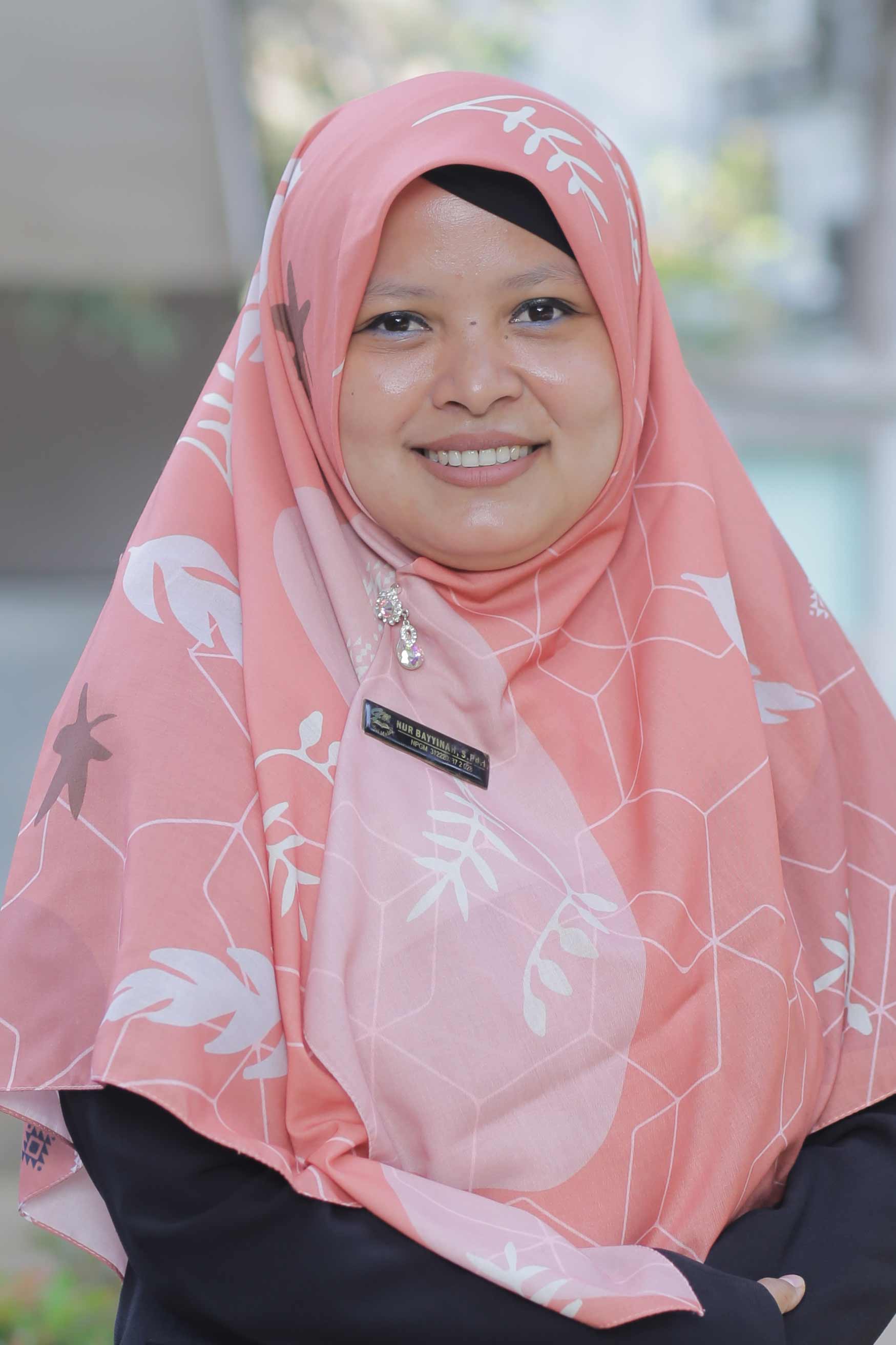Nur Bayyinah, S.Pd.I.