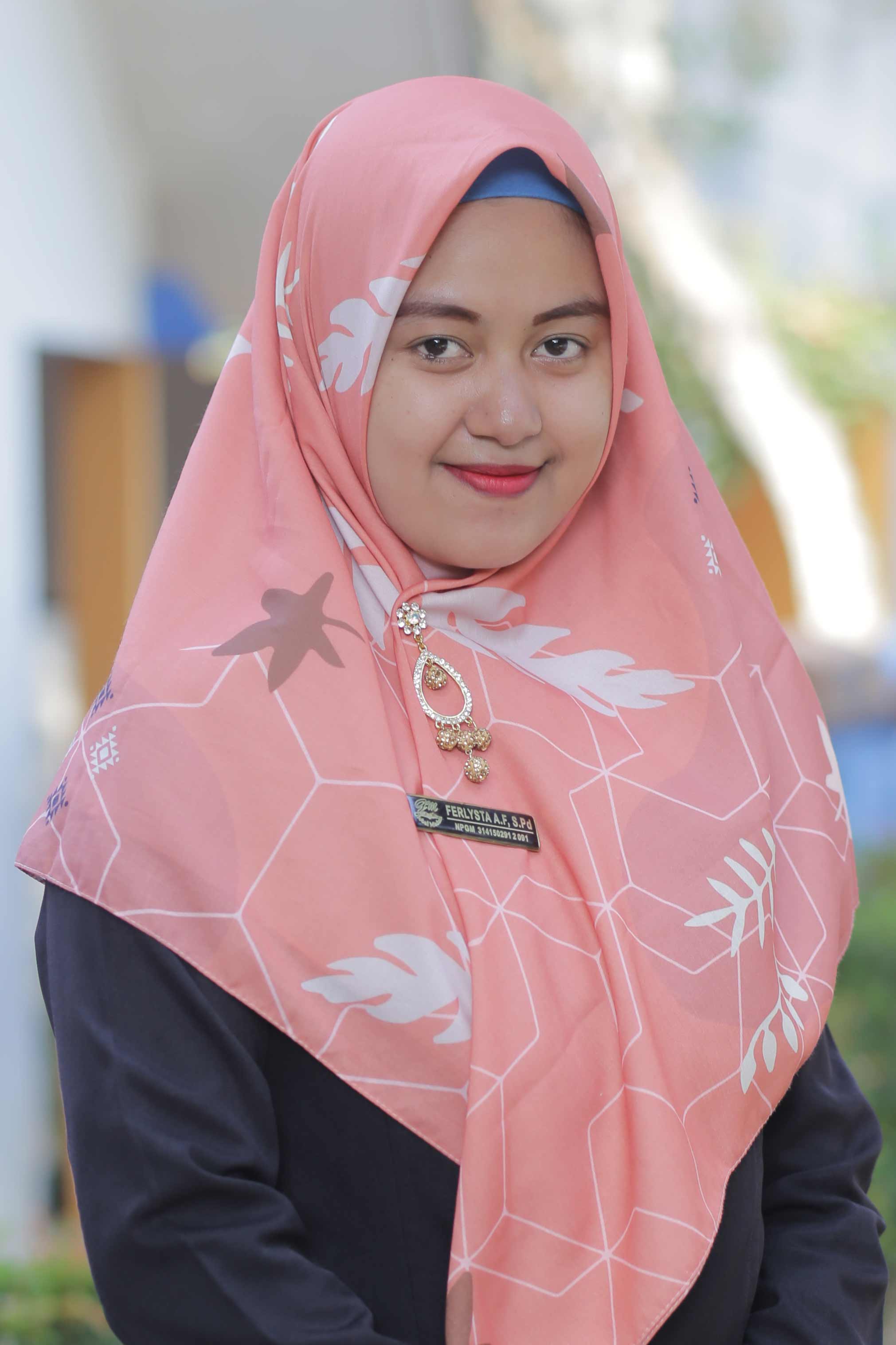 Ferlysta Ayu Febbyanti, S.Pd.