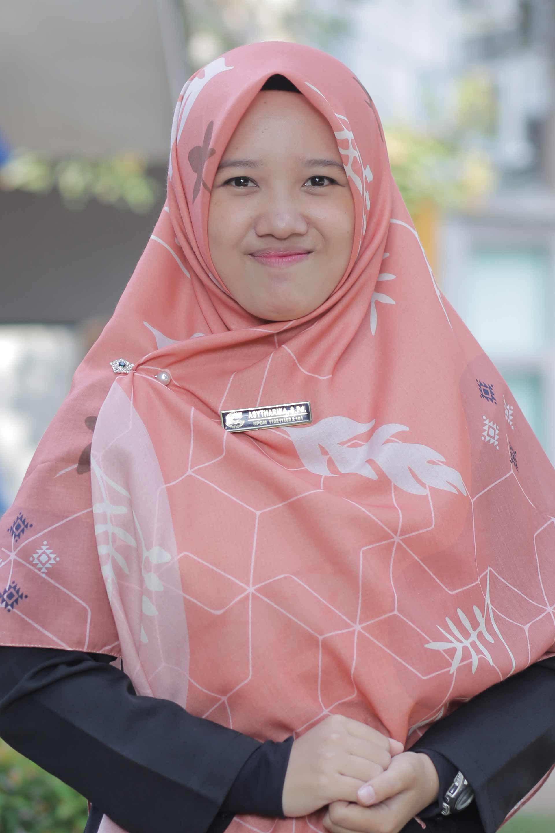 Asytharika, S.Pd.