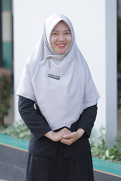 Fudy Isrowanti, S.S.T. Gr.