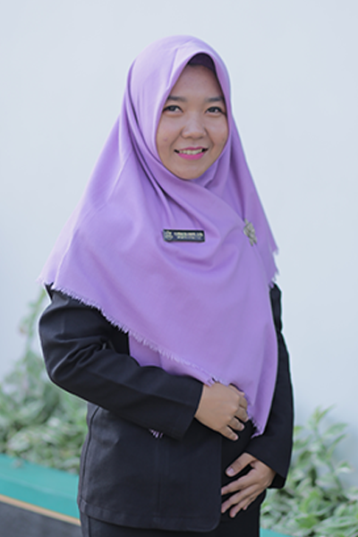 Nofria Yuliyanti, S.Pd.